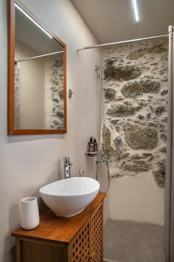 Feneri 3 -Cozy Rustic Apt 20' From Elafonisi Beach Perivolia  Dış mekan fotoğraf